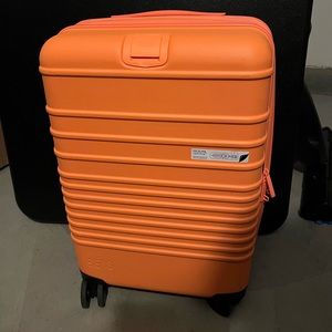 BEIS creamsicle carryon EUC